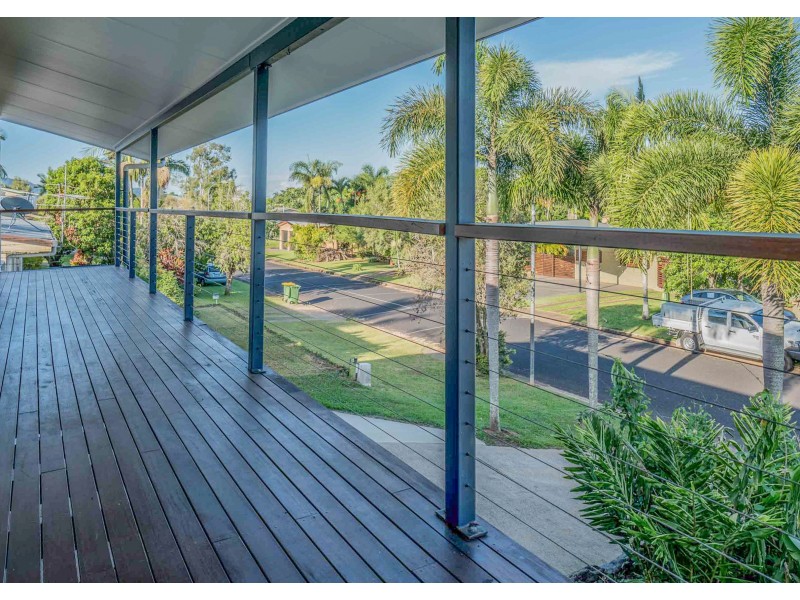 11 Vista Street, Bayview Heights QLD 4868