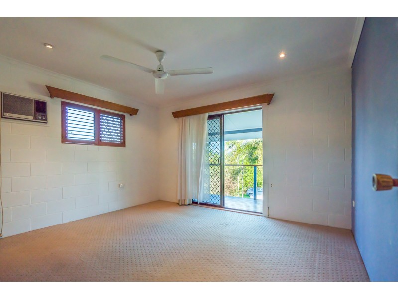 11 Vista Street, Bayview Heights QLD 4868