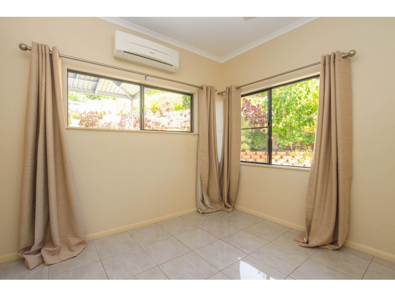 6 Pearce Close, Gordonvale QLD 4865