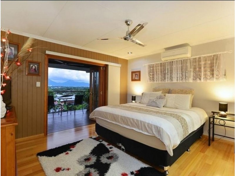52 Flecker Street, Whitfield QLD 4870