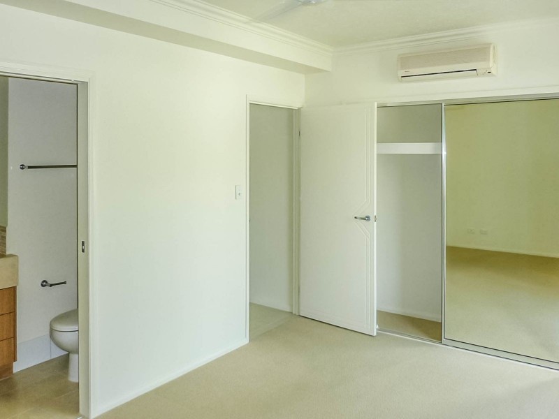 8/75 Moore Street, Trinity Beach QLD 4879