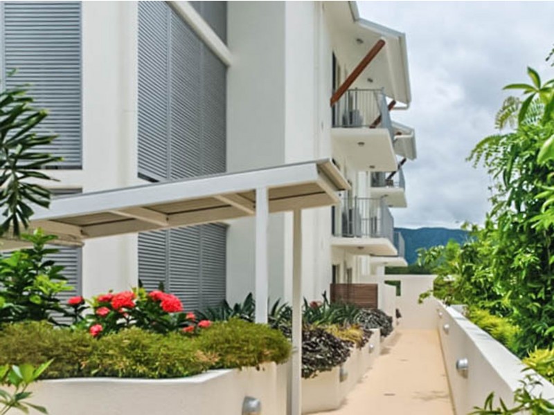 8/75 Moore Street, Trinity Beach QLD 4879