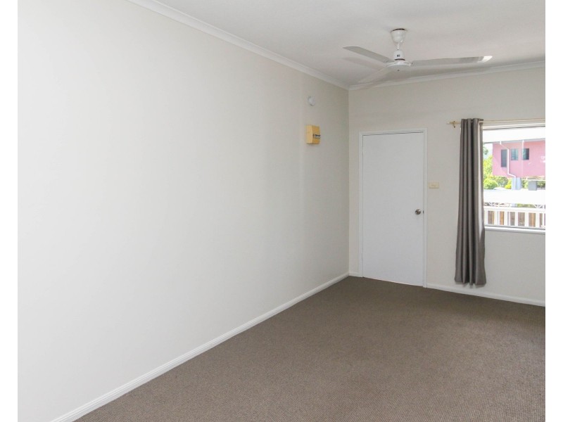 12/71 Alfred Street, Manunda QLD 4870