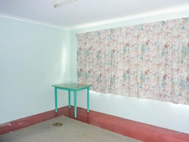 3/221 Aumuller Street, Westcourt QLD 4870