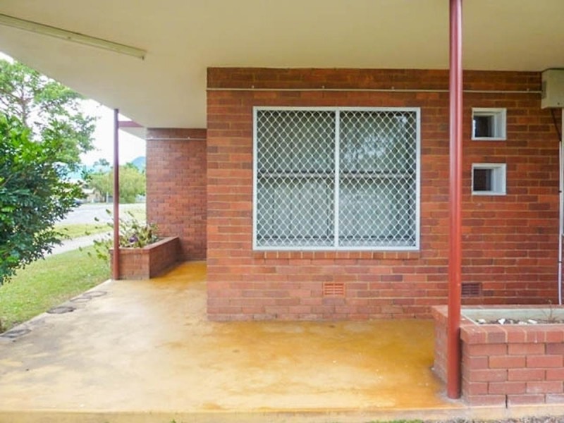 3/221 Aumuller Street, Westcourt QLD 4870