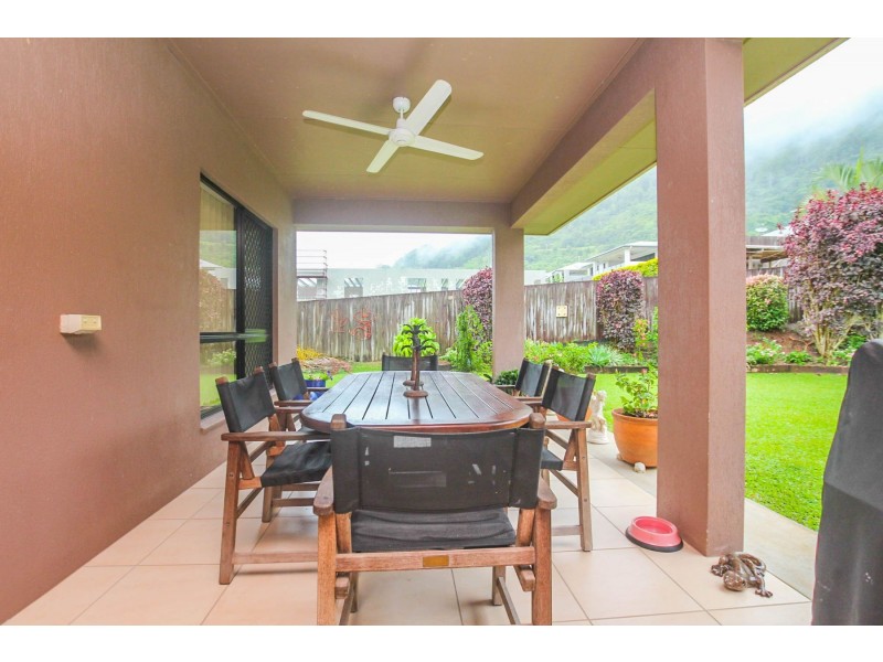 107 McFarlane Drive, Kanimbla QLD 4870