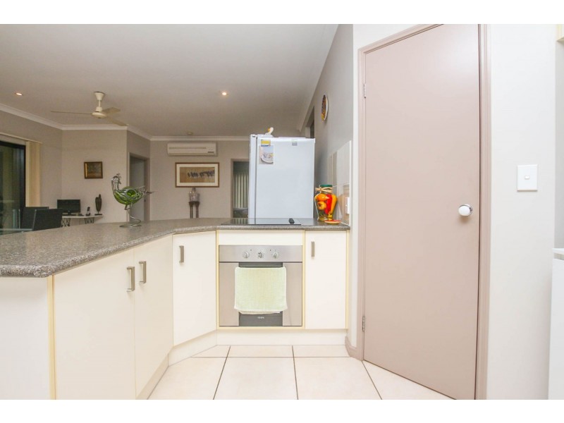 107 McFarlane Drive, Kanimbla QLD 4870