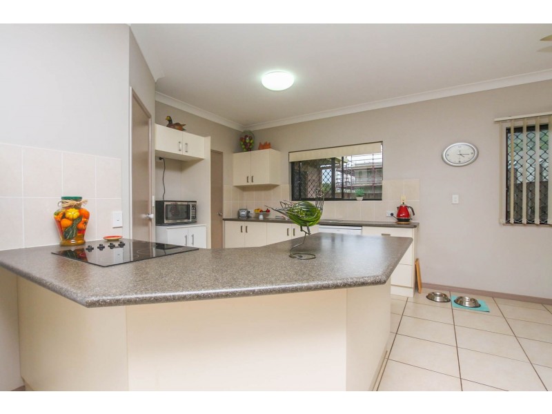 107 McFarlane Drive, Kanimbla QLD 4870