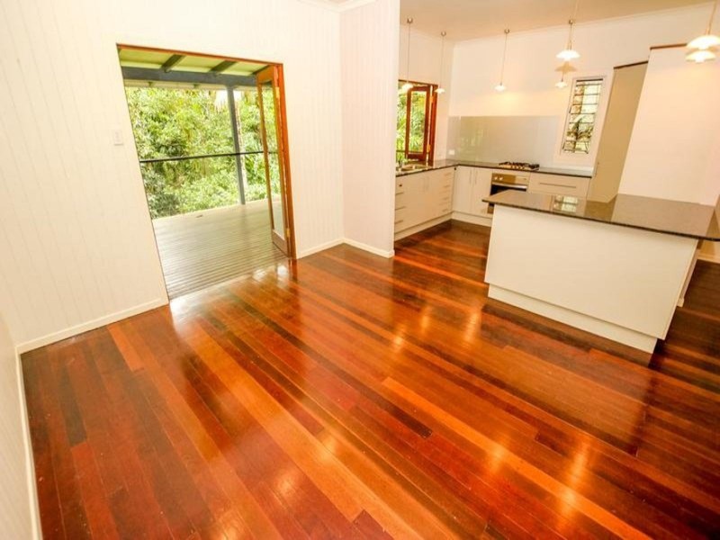 16 Kuranda Crescent, Kuranda QLD 4881