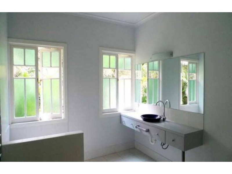 16 Kuranda Crescent, Kuranda QLD 4881