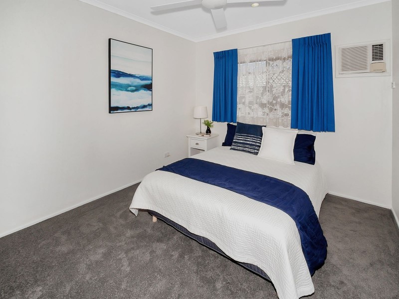 18 Rosemont Court, Mooroobool QLD 4870