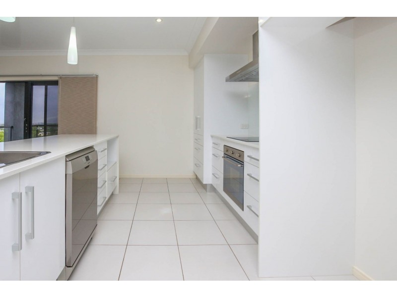 12 Sunbird Drive, Woree QLD 4868
