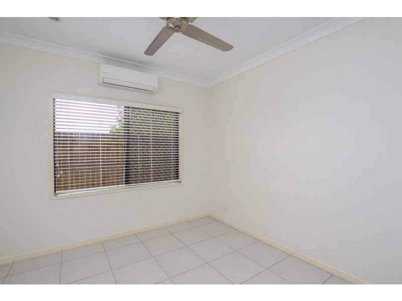 12 Sunbird Drive, Woree QLD 4868