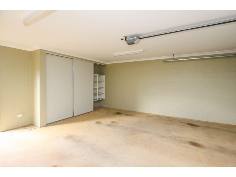 12 Sunbird Drive, Woree QLD 4868