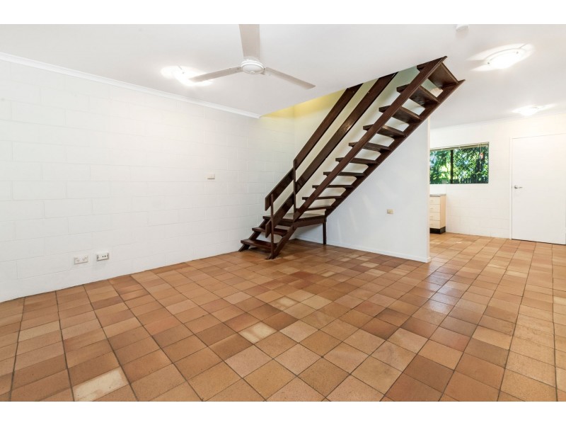 10/9-10 Cavanagh Street, Woree QLD 4868