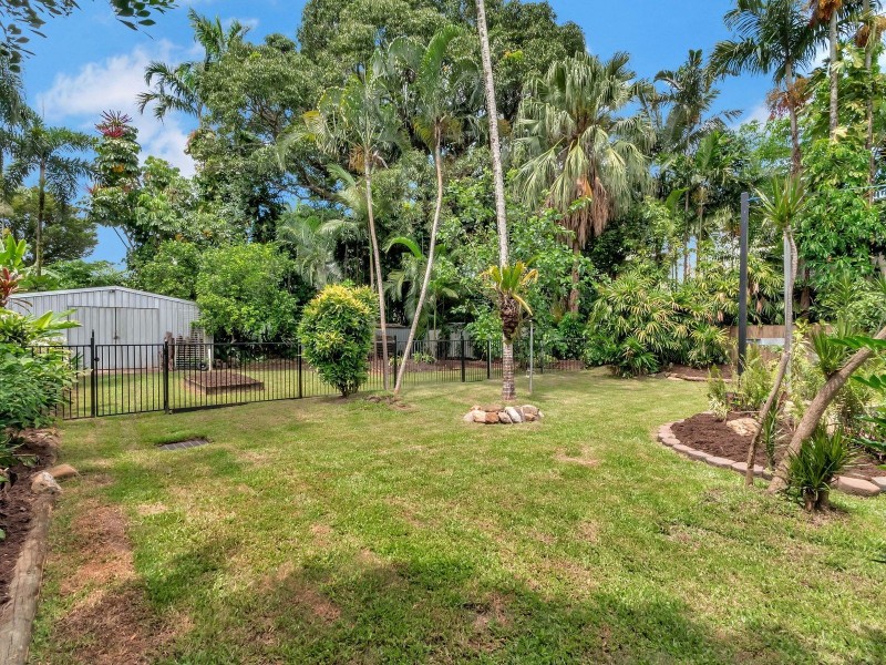 10 Romney Street, Kamerunga QLD 4870