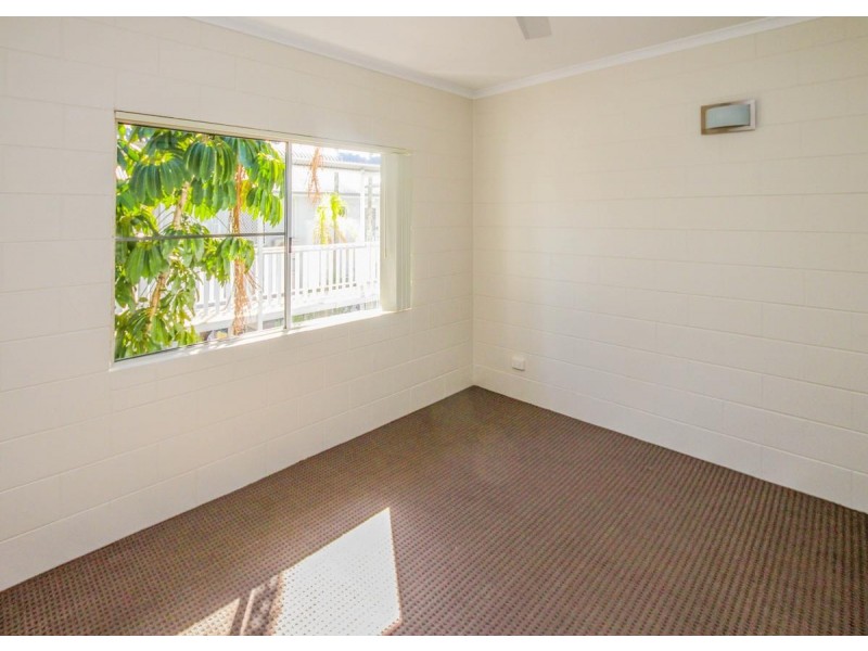 15/8-14 Rose Street, Westcourt QLD 4870