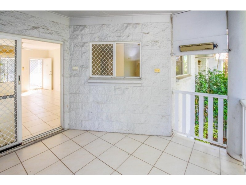 15/8-14 Rose Street, Westcourt QLD 4870