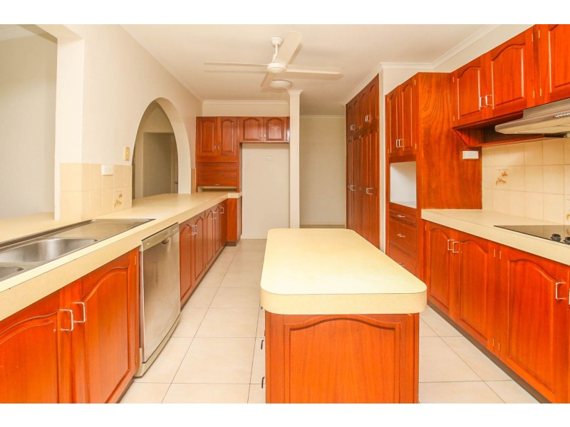 72 Amethyst Street, Bayview Heights QLD 4868