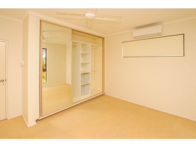 72 Amethyst Street, Bayview Heights QLD 4868