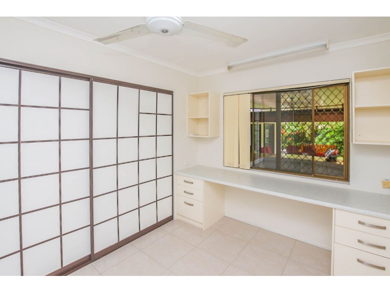 72 Amethyst Street, Bayview Heights QLD 4868