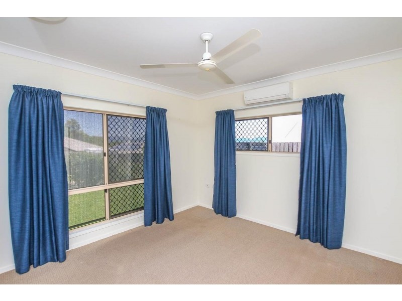 15 Capricorn Street, Bentley Park QLD 4869