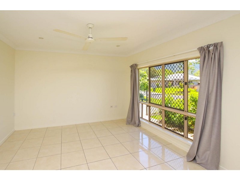 15 Capricorn Street, Bentley Park QLD 4869