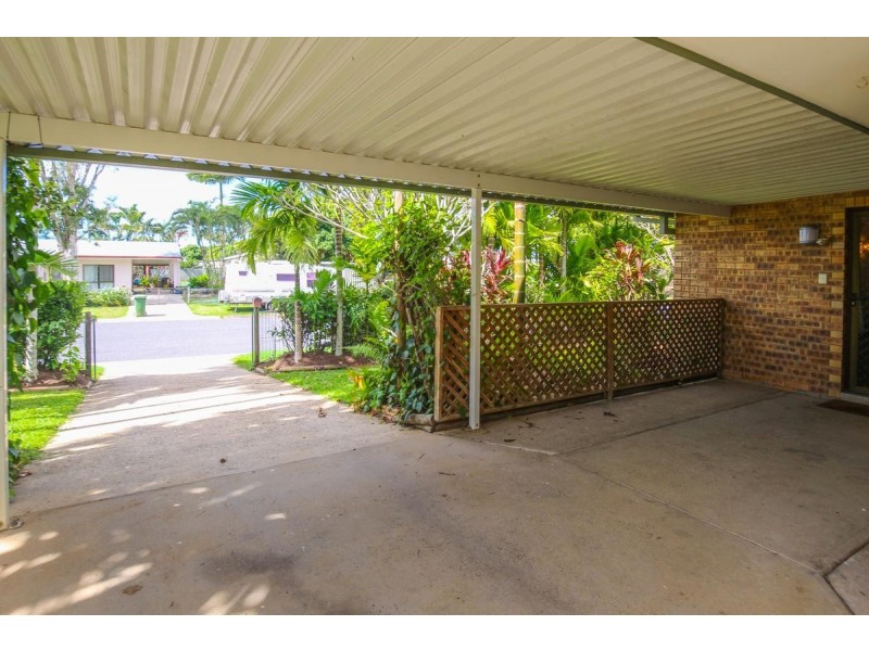 24 Arizona Crescent, White Rock QLD 4868