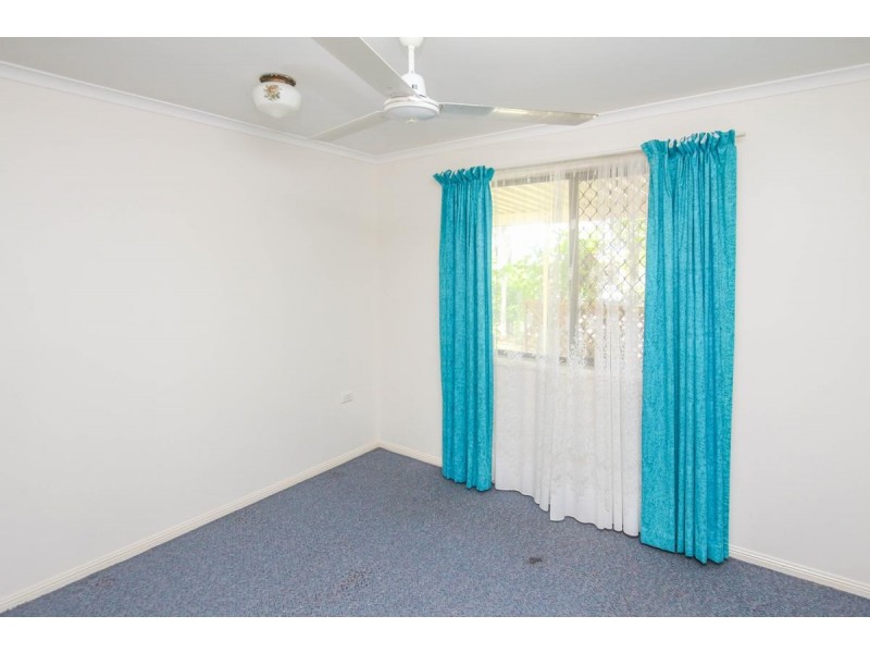 24 Arizona Crescent, White Rock QLD 4868