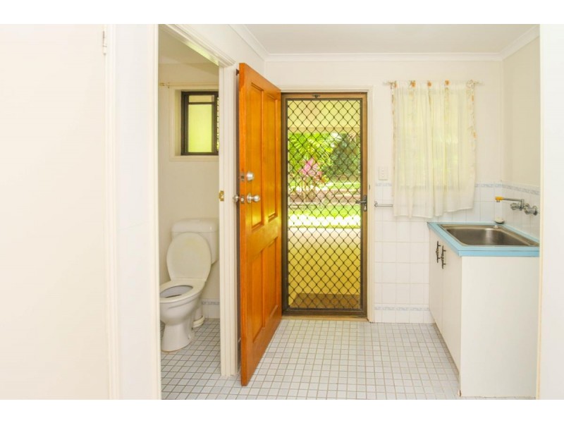 24 Arizona Crescent, White Rock QLD 4868
