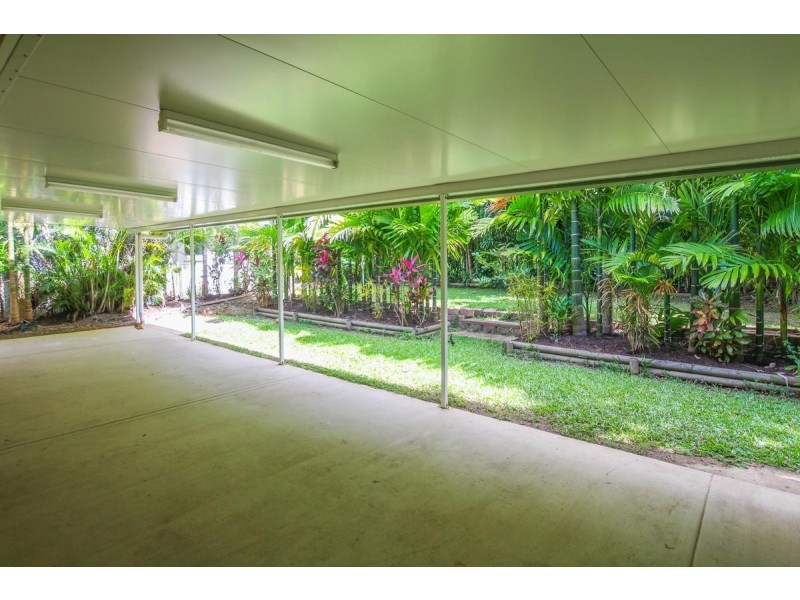 24 Arizona Crescent, White Rock QLD 4868