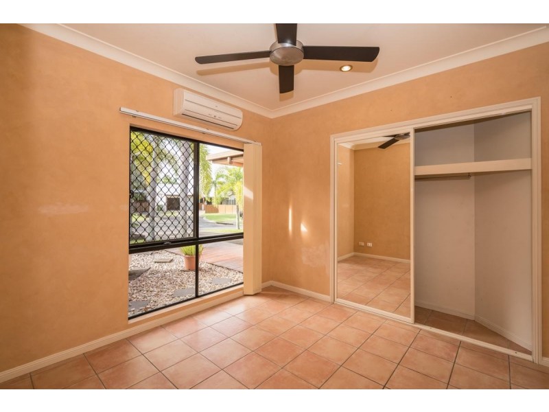 14 Castaway Close, Kewarra Beach QLD 4879