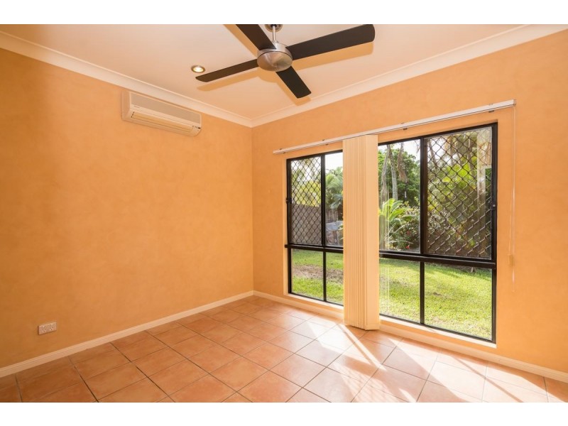 14 Castaway Close, Kewarra Beach QLD 4879