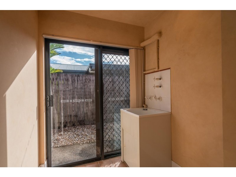 14 Castaway Close, Kewarra Beach QLD 4879