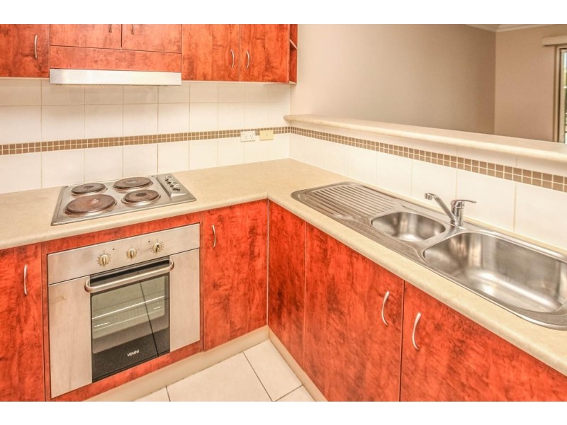 302/4 Grantala Street, Manoora QLD 4870