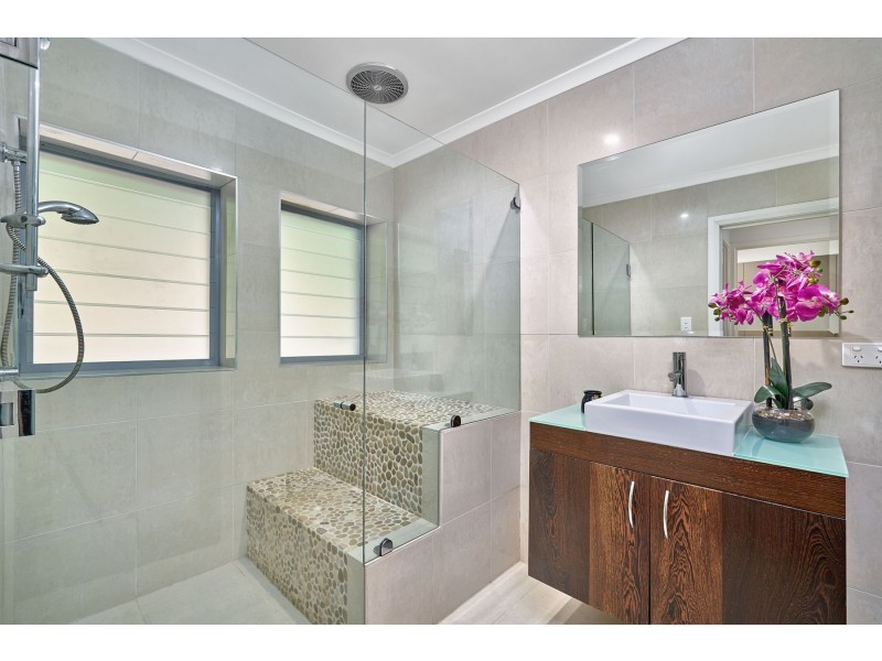 126 NOLAN STREET, Whitfield QLD 4870