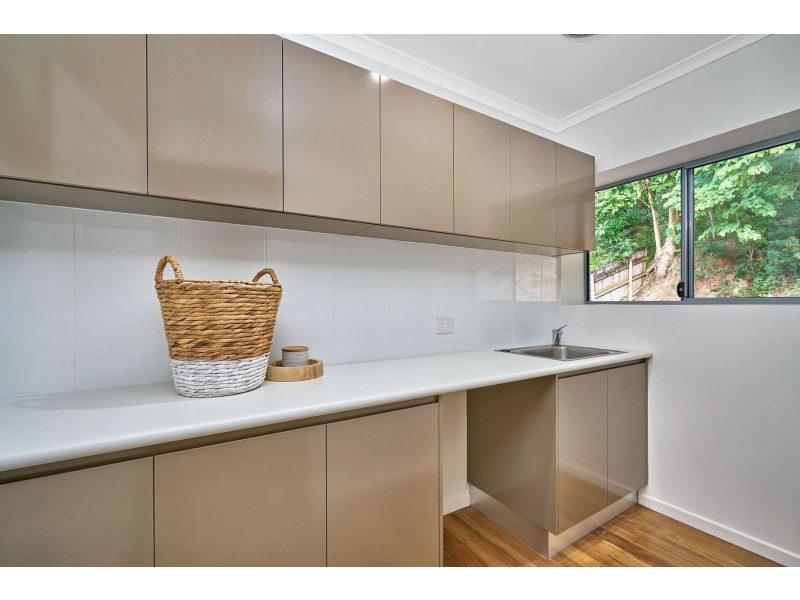 126 NOLAN STREET, Whitfield QLD 4870