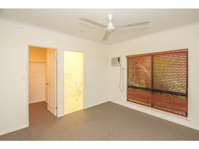 21 Dan Jones Street, Bentley Park QLD 4869