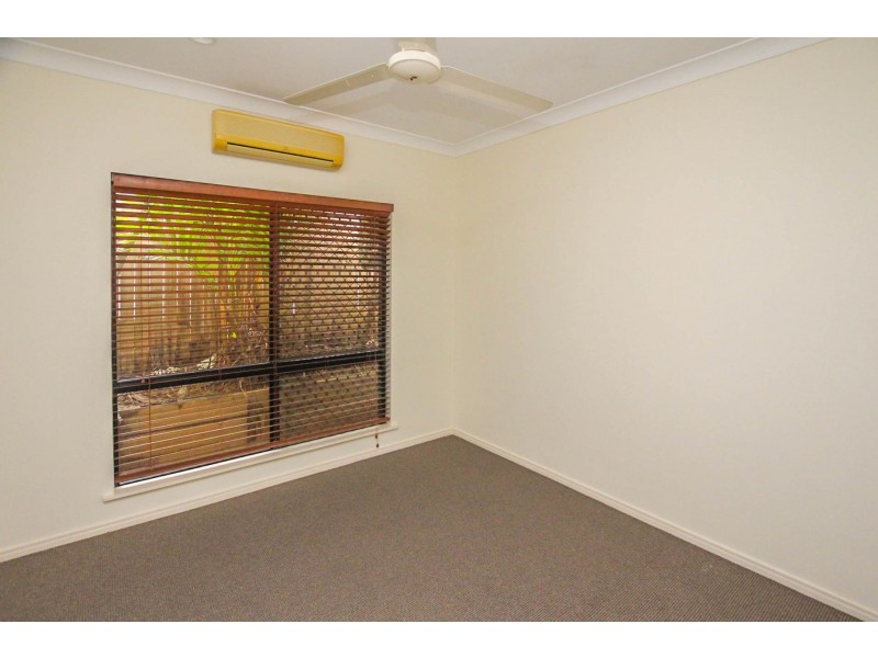 21 Dan Jones Street, Bentley Park QLD 4869