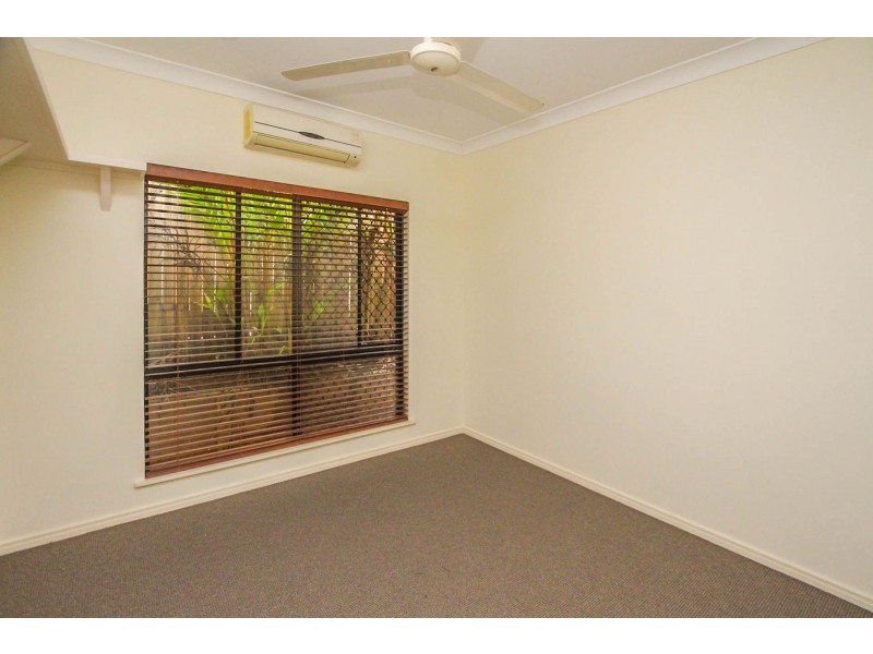 21 Dan Jones Street, Bentley Park QLD 4869
