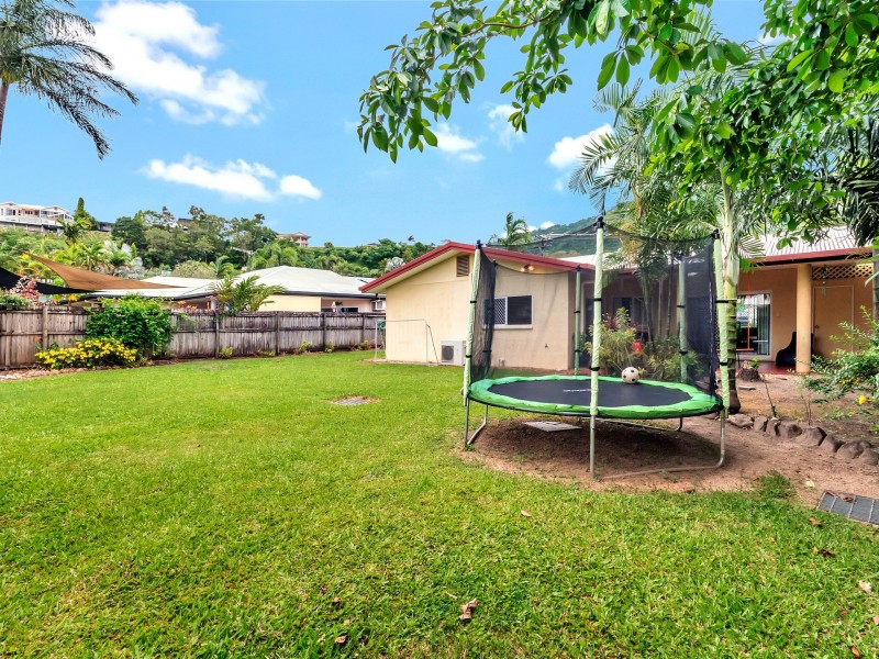 80 Callum Street, Mooroobool QLD 4870