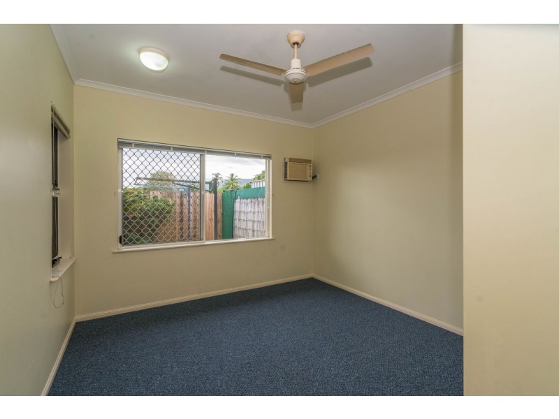 10/2-5 Marella Close, Manoora QLD 4870