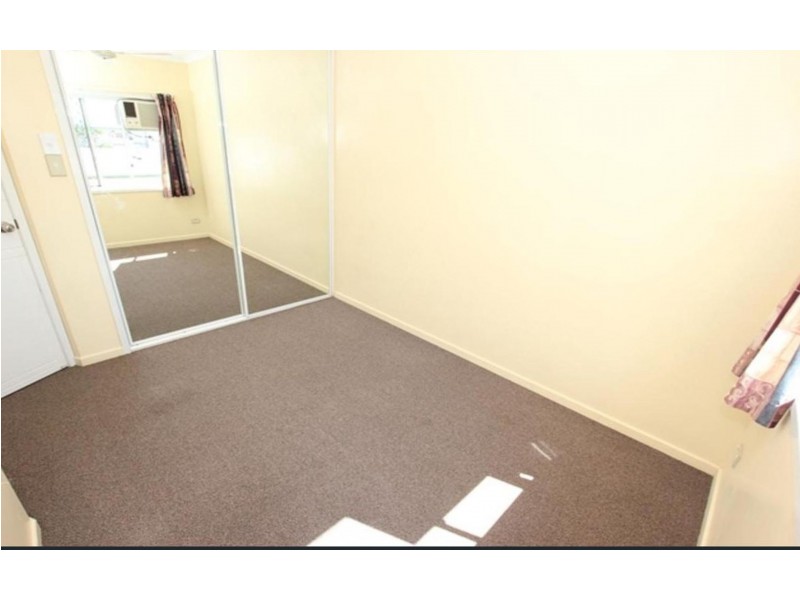 8/5 Balaclava Road, Earlville QLD 4870