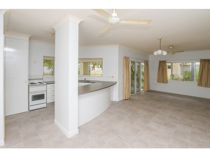 5/12 Grantala Street, Manoora QLD 4870
