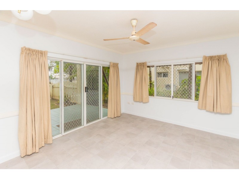 5/12 Grantala Street, Manoora QLD 4870