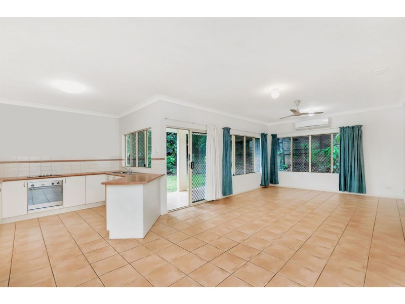 8 Caper Street, Mount Sheridan QLD 4868