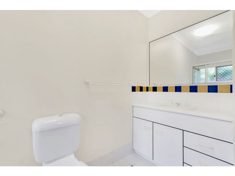 8 Caper Street, Mount Sheridan QLD 4868