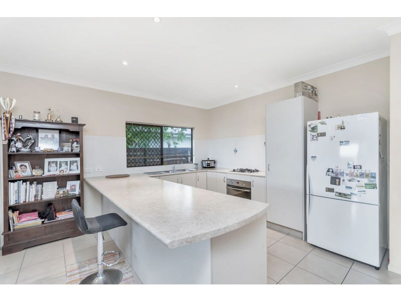 18 Goldberg Close, White Rock QLD 4868