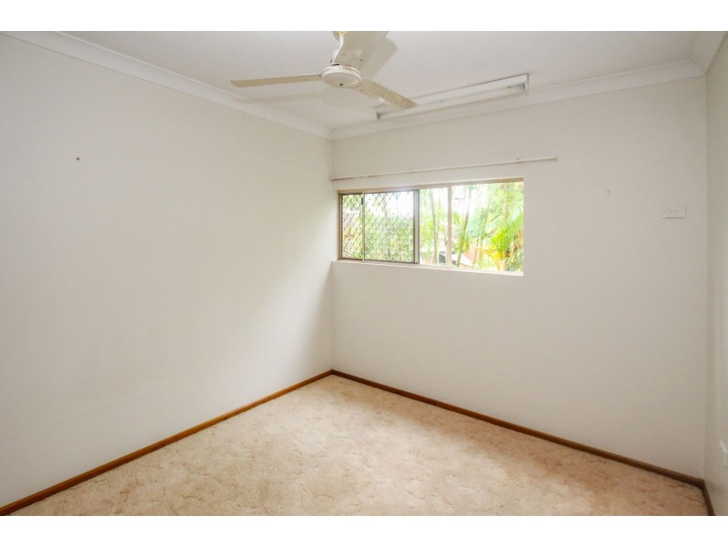 10/82 Old Smithfield Road, Freshwater QLD 4870