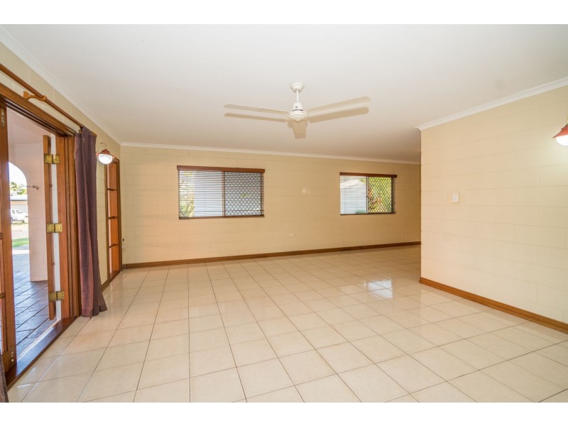 16 Dandaloo Street, Bayview Heights QLD 4868